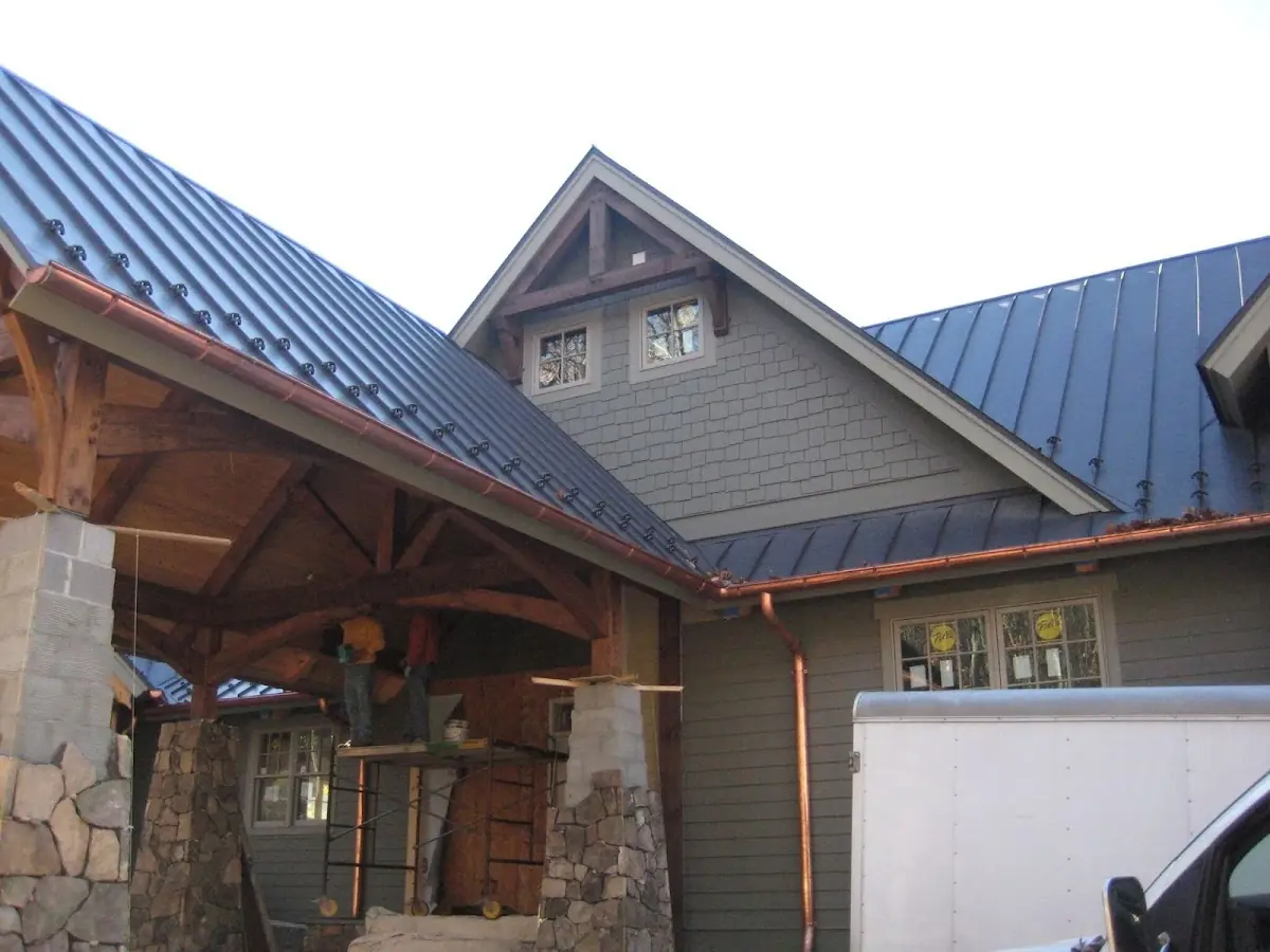 Craftsman Roofing team delivering quality roofing work in Cooke Crossroads